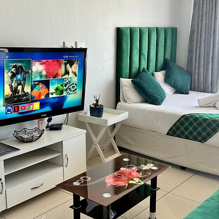Mowetu Guest House Кейптаун Екстериор снимка