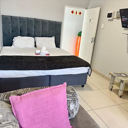 Mowetu Guest House Кейптаун Екстериор снимка