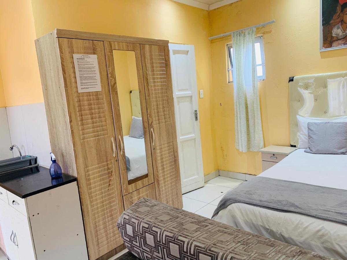 Mowetu Guest House Кейптаун Екстериор снимка