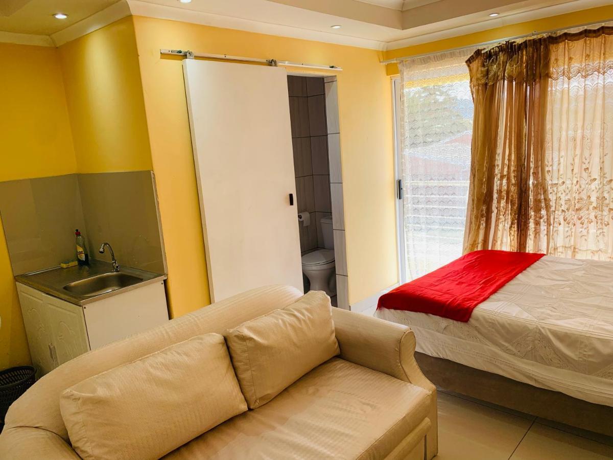 Mowetu Guest House Кейптаун Екстериор снимка